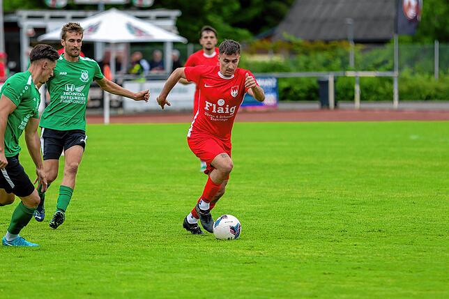 Bild 33: FC Tiengen 08 verabschiedet Trainer Erkan Kanli mit 1:0 gegen den SV Mundingen – wir haben Fotos!