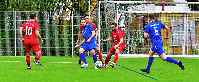 Bild 32: SV Jestetten besiegt den TuS Efringen-Kirchen mit 4:0 &ndash; und wir haben Bilder!