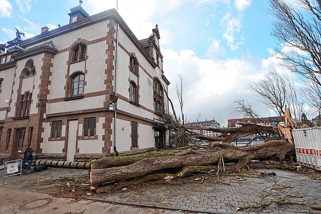 Sturm Sabine richtete am Constanzer Wirtshaus Schäden an.