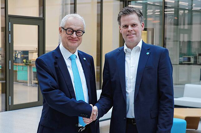 Eigner und langjähriger Firmen-Chef Harald Marquardt (links) und sein designierter Nachfolger an der Firmenspitze Björn Twiehaus. Wer ...