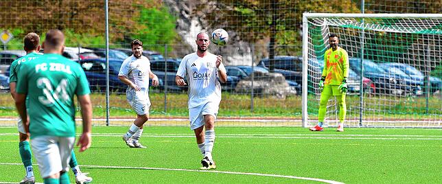 Bild 14: FC Zell besiegt den SV Blau-Weiß Murg mit 2:0 – und wir haben Bilder!