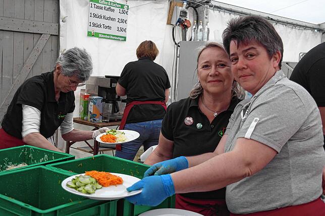 Bild 12: Bilder vom Blütenfest des Musikvereins Oberteuringen