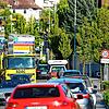 Vor allem im Sommer kein seltenes Bild: Stau auf der B 31.