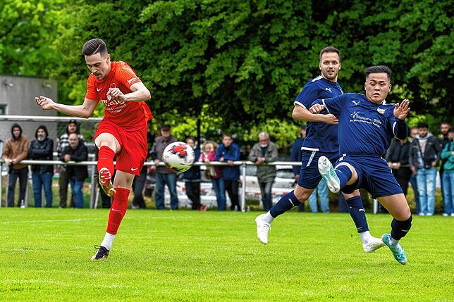 Bild 25: VfB Waldshut behält die Nerven am Elfmeterpunkt im Pokalfinale gegen FC Tiengen 08 &ndash; hier Fotos!