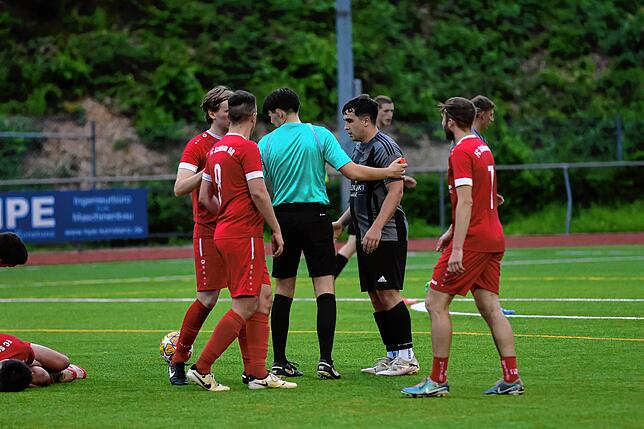 Bild 25: FC Schönau besiegt den FC Hochrhein mit 4:0 – und wir haben Fotos!