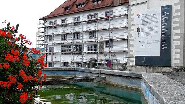Im Herbst könnte die Fassade des Chorherrenstifts fertiggestellt sein. Der Innenausbau bereitet den Gemeinderäten durch ...