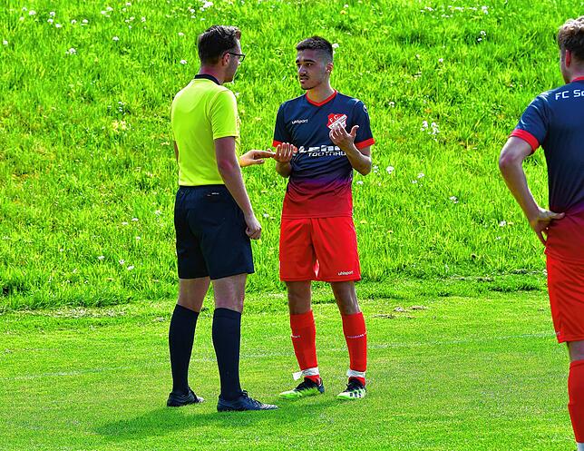Bild 39: FC Schönau siegt überraschend mit 1:0 beim FC Erzingen &ndash; und wir haben Bilder!