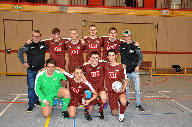 Bei den A-Junioren setzte sich die SG Neustadt im Finale durch. Gegen den SV Hinterzarten fiel die Entscheidung im Sechsmeterschießen.