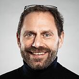 Dr. Daniel Hölzle (Freie Wähler Konstanz) antwortet: „Das Angebot zur Pflege und Teilhabe muss durch mehr variable Angebote erweitert ...