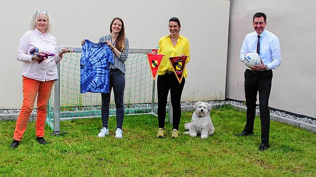 Specksteinwerkstatt, Fußballturnier, Batik-T-Shirts selber machen, Besuch bei einer Rettungshunde-Staffel: Bettina Miller vom Kinder- ...