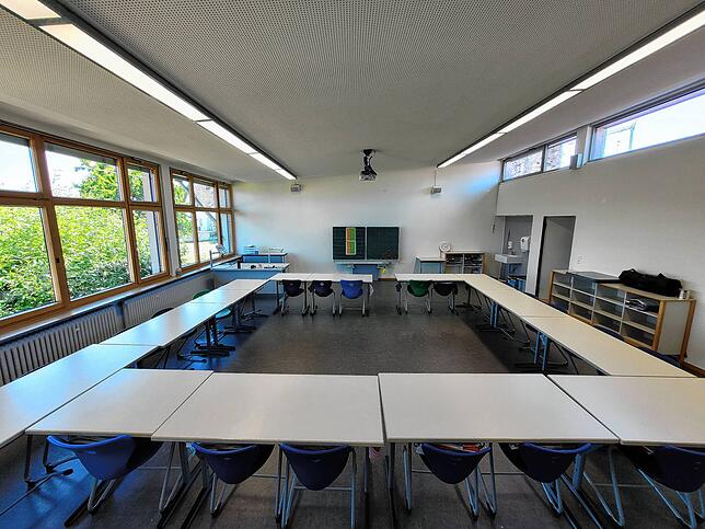Saniert und mit digitalen Medien ausgestattet bekommen die Grundschüler in Horn eine fast neue Schule.