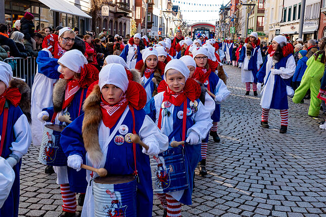 Bild 45: Bilder vom großen Kinderumzug in VS-Villingen am Schmotzigen &ndash; Teil 3