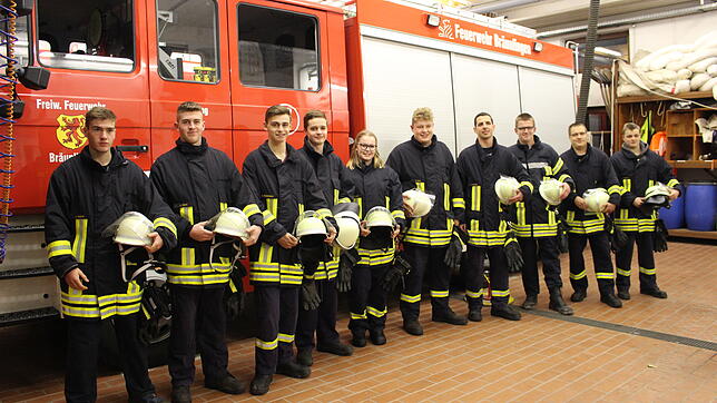 Sie wollen tatkräftig mitanpacken: Ein Teil der neuen Feuerwehr-Anwärter der Bräunlinger Wehr. Dass so viele neue Mitglieder aufs Mal ...