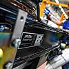 Mitarbeiter von Rolls-Royce Power Systems montieren einen Bahnantrieb. Künftig soll dort auch ein Hybrid-Bahn-Power-Pack zusammengebaut ...