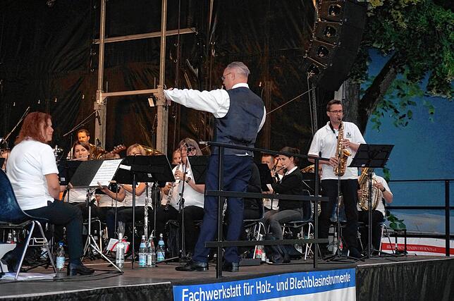Bild 13: Wunschkonzert am Tiengener Schwyzertag – Stadtmusiker spielen groß auf (Teil 2)
