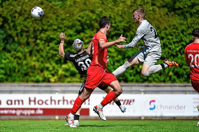 Bild 38: FC Tiengen 08 gewinnt Derby gegen den SV 08 Laufenburg mit 3:2 – und wir haben Bilder!