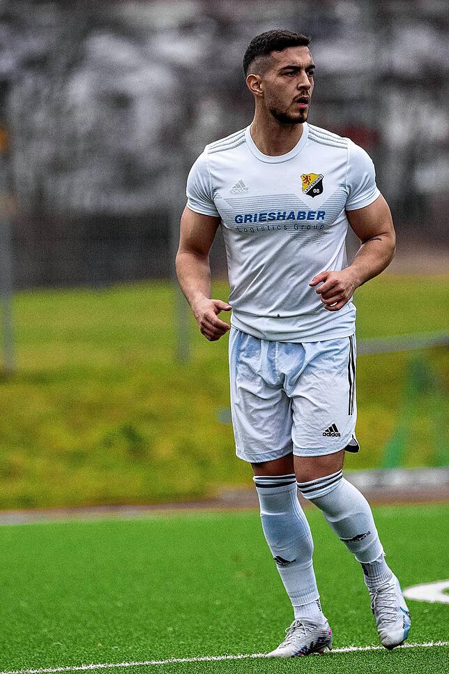 Bild 19: 1:1 im Hochrhein-Derby zwischen dem FC Zell und dem SV 08 Laufenburg &ndash; und wir haben Bilder!
