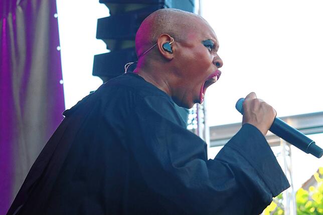 Bild 14: Skunk Anansie rockt Markdorf: 2500 Fans feiern furiosen Open-Air-Auftakt – die besten Bilder!