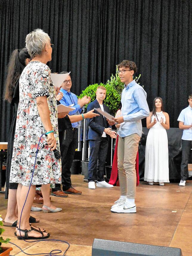 Bild 27: Bilder von der Zeugnisübergabe am Schulverbund Nellenburg Stockach &ndash; Teil 4