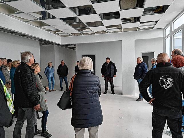 Bild 2: SK öffnet Türen: Bilder von der Führung über die Baustelle des Gesundheitscampus in Bad Säckingen