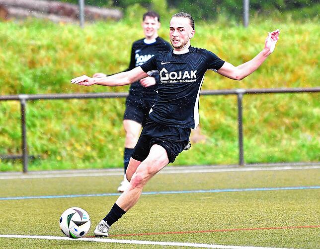 Wechsel: Alessio Tenhibben spielt künftig beim SV Hasel.