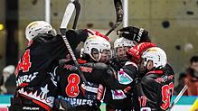 Jubel auf dem Hotzenwald: Der EHC Herrischried feierte mit dem 8:5 gegen den EHC Bucheggberg seinen zweiten Heimsieg in Serie.