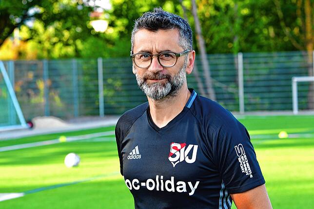 Neu: Michaele Masi löst im Sommer des kommenden Jahres Klaus Gallmann als Cheftrainer des FC Erzingen ab.