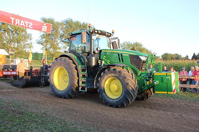 Bild 29: Bilder: Tractorpulling in Sumpfohren 2018