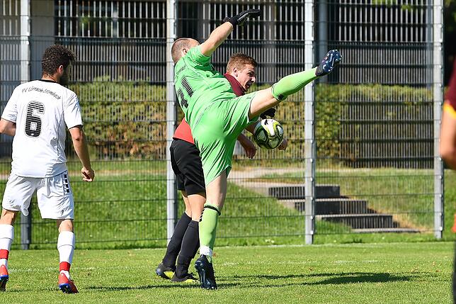 Bild 22: FV Lörrach-Brombach II besiegt den FC Hochrhein mit 7:4 &ndash; und wir haben Bilder!