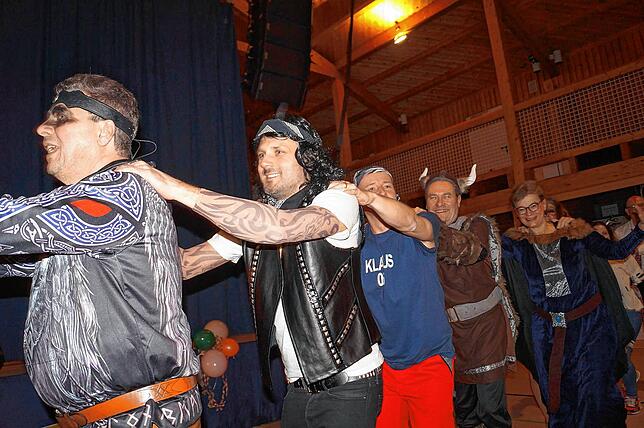 Bild 16: Bilder vom Zunftball aus der Graf-Burchard-Halle