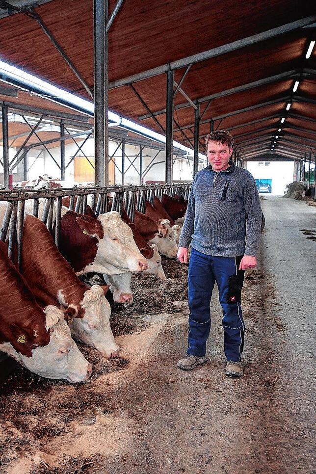 Für Simon Käppeler war früh klar, dass er den Hof seines Vaters übernimmt. „Zweifel an meiner Entscheidung, Landwirt zu werden, ...