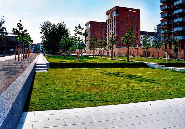 Das Quartier Scharnhauser Park in Stuttgart-Ostfildern bei Trockenheit. Dieses und andere Projekte sind unter der Leitung der Firma ...