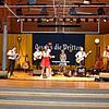 Die Band Oesch‘s die Dritten auf der Bühne in Höchenschwand. Bild: Stefan Pichler