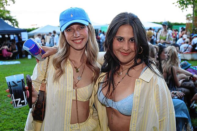 Bild 40: Erst Blümchen, dann K.I.Z.: Das feiern die Fans beim Campus-Festival