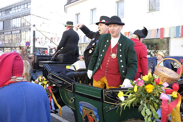 Bild 14: Bilder vom großen Fasnet Samschdig-Umzug der Poppele-Zunft (1)