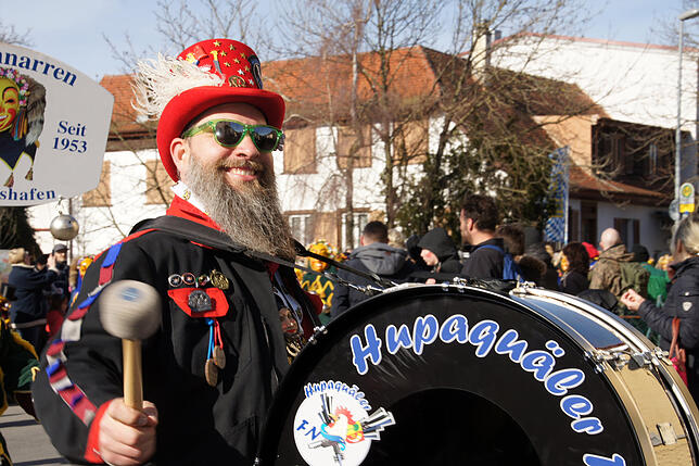 Die Schalmeien konnten den Umzug am 55. Geburtstag nicht mitlaufen, dafür haben die "Hupaquäler" lautstark gratuliert.