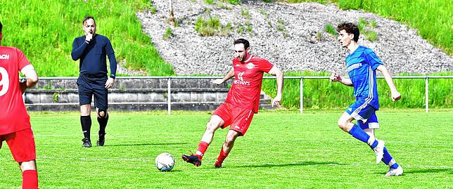 Bild 39: SV Karsau gewinnt Kellerderby mit 2:1 gegen FC Wallbach – und wir haben Fotos!