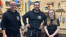 Kai Schille, Zimmermeister, Timo Mahl, Geschäftsführer TM Holzbau und Julia Benz, Auszubildende Kauffrau Büromanagement (von links).