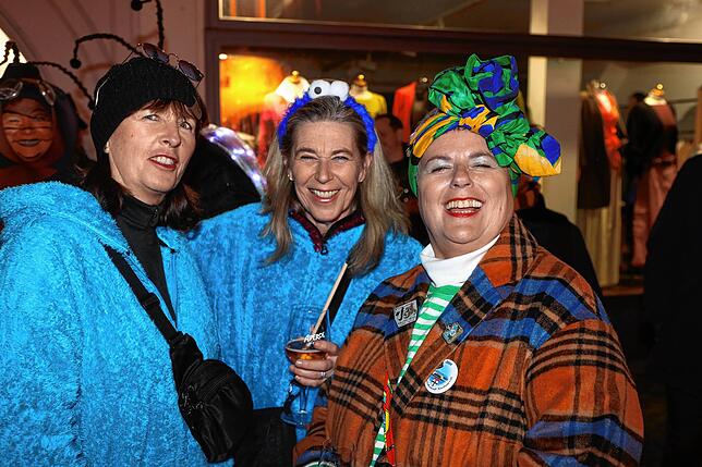 Bild 20: Endlich! Butzenlauf stimmt Konstanzer auf die Straßenfasnacht ein
