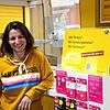 Elisabetta D&lsquo;aria freut sich schon auf Montag: Dann öffnet sie in der Blumberger Tevesstraße ihre Postagentur. Es ist ihre dritte ...
