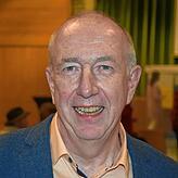 Moderator Christoph Ewen vom Forum Energiedialog ließ die Stimmen Pro und Contra Windkraft in Herrischried ausgewogen zu Wort kommen.