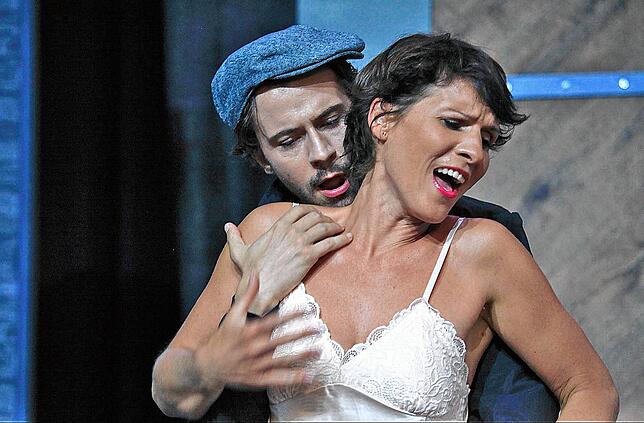 Isabell Marquardt und Vincent Gühlow starten mit dem Summertime-Musikabend „Klassik trifft Jazz“ das Sommertheater-Programm ...