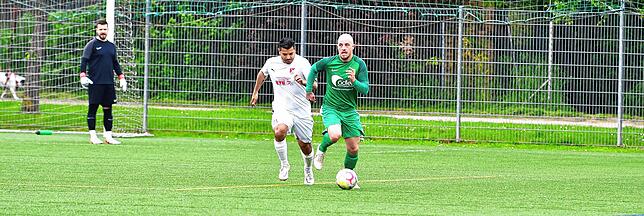 Bild 10: SV Herten holt ein 2:2 gegen den TuS Binzen &ndash; und wir haben Bilder!