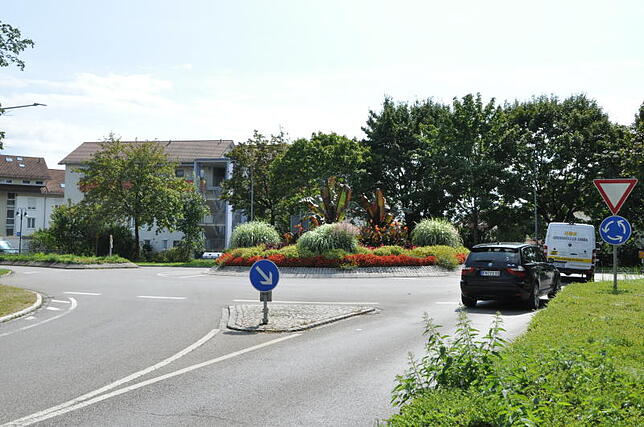 Der Kreisverkehr in der Ravensburger Straße.