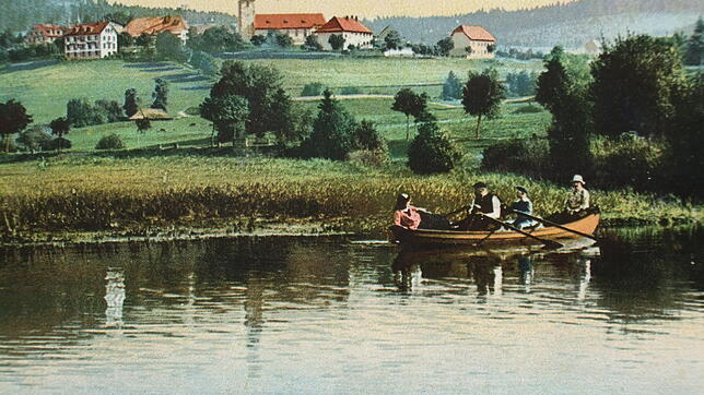 Eine Postkarte zeigt den ursprünglichen Schluchsee.