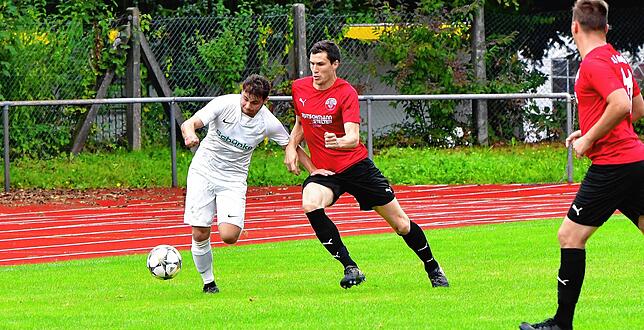 Bild 4: FC Hochrhein gewinnt 1:0 bei der SG FC Wehr/Brennet &ndash; und wir haben die Bilder!
