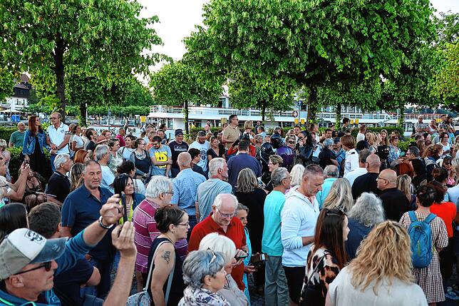 Bild 6: Lack, Leder und Lust &ndash; Das Torture Ship legt Zwischenstopp in Konstanz ein