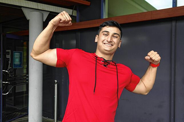 Schon vor zwei Jahren beim DSDS-Casting dabei: Jetzt will es Rapper Sayed Iybalzada (20) aus Bludenz in Vorarlberg nochmal wissen und ...