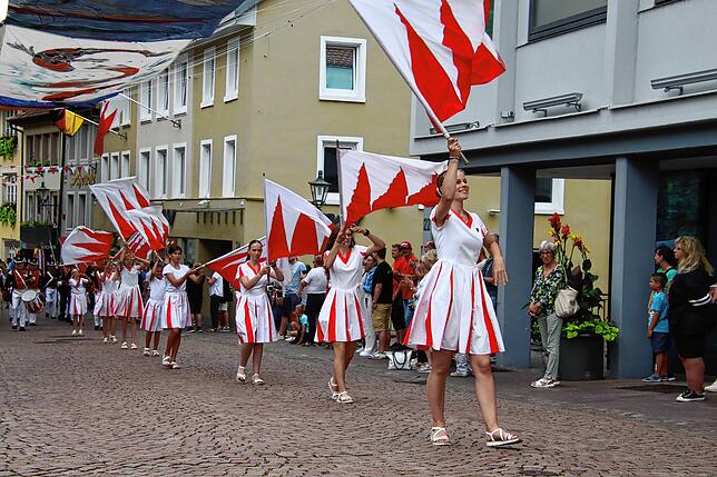 Bild 23: So schön ist unsere Heimat: Bilder vom Festumzug des 610. Schwyzertags in Tiengen