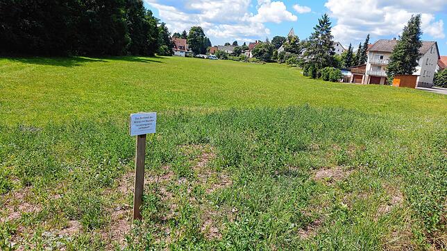 Der großflächige Außenbereich entlang der Eschach inmitten des Ortes. Fotos: Gerd Jerger